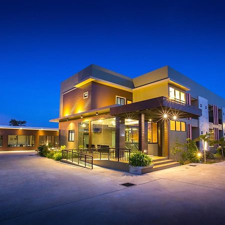 Siritrang Boutique Hotel Buitenkant foto